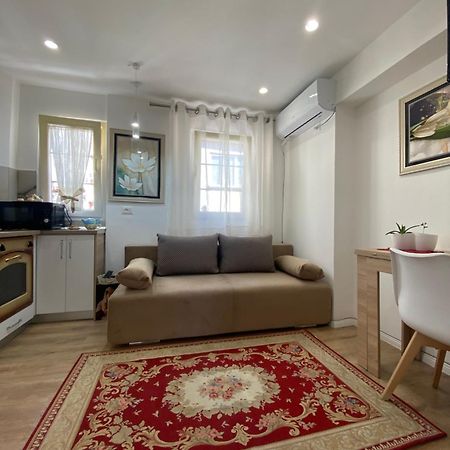 Central Welcoming Apartment In Tiran Dış mekan fotoğraf
